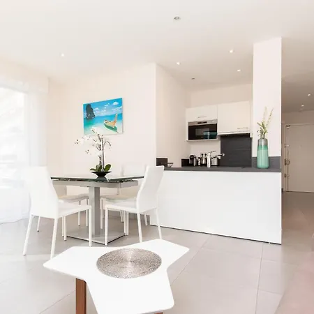 Appartement Marriott : 2 Beds/2 Baths Sea View