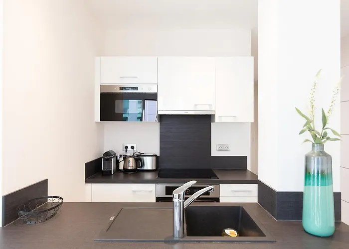 Marriott : 2 Beds/2 Baths Sea View Apartmán Cannes